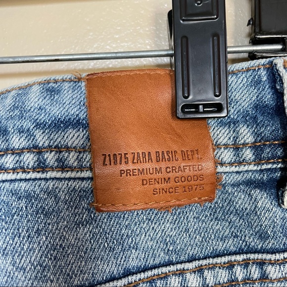 Zara Floral Embroidered Distressed Jeans Size 6 - Picture 7 of 8